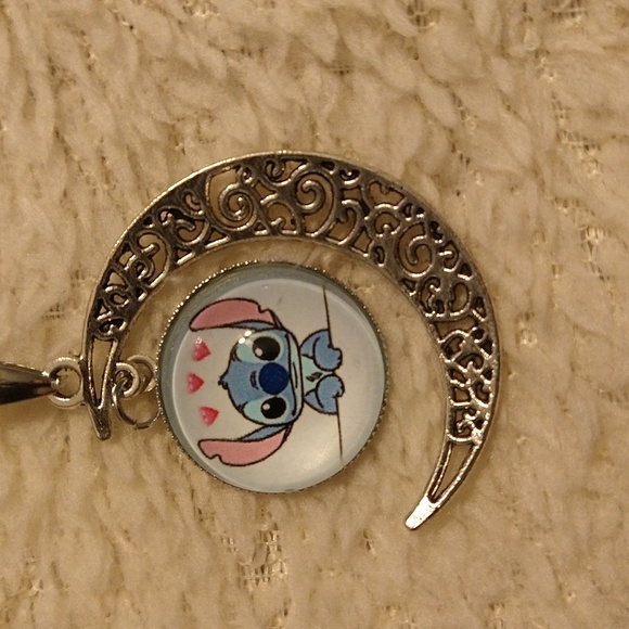 Stitch necklace & bracelet set - Picture 2 of 6